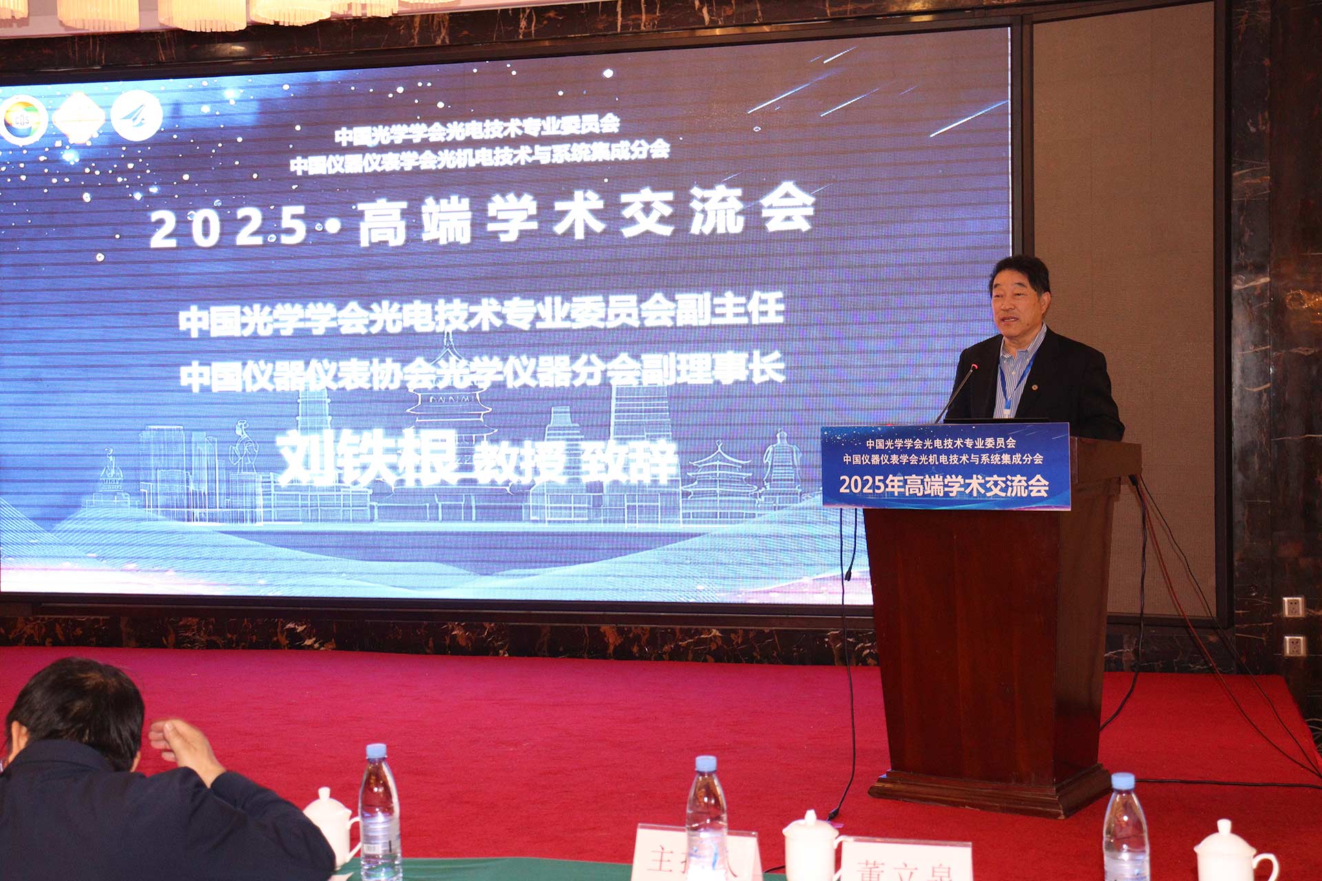 暂无图片